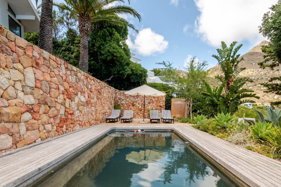 To Let 1 Bedroom Property for Rent in Llandudno Western Cape